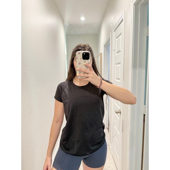 lululemon black short sleeve swifty tech 2.0 - size 10 - Picture 1 of 5